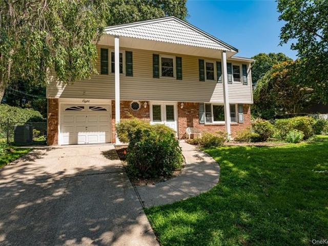 House for sale in Huntington, New York