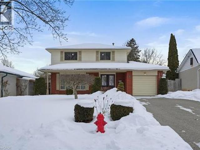 House for sale in Ancaster, Ontario