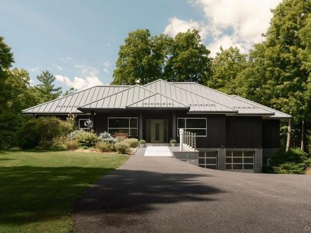 House for sale in Rhinebeck, New York