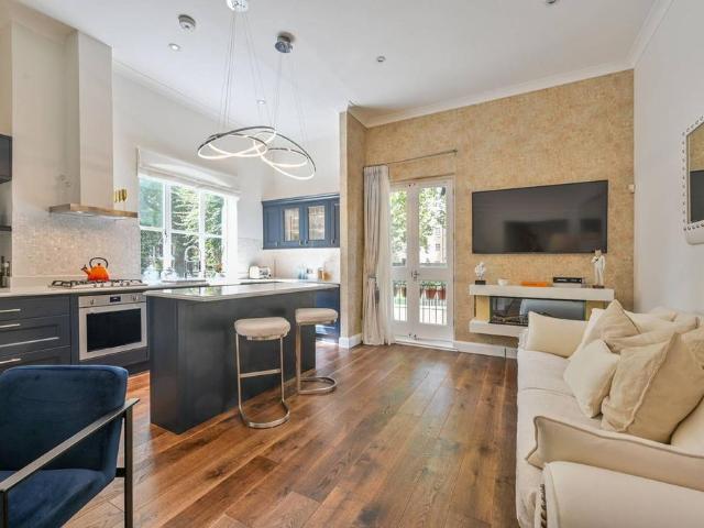 Apartment for rent in London Borough of Tower Hamlets, Greater London