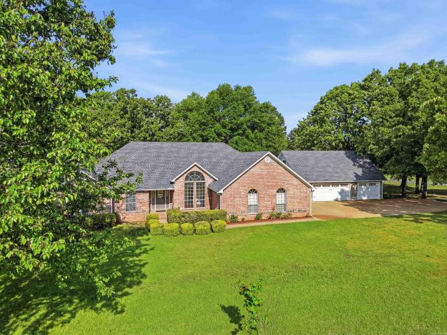 House for sale in Ark