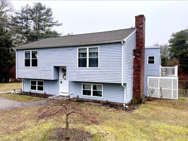House for sale in Cataumet, Massachusetts