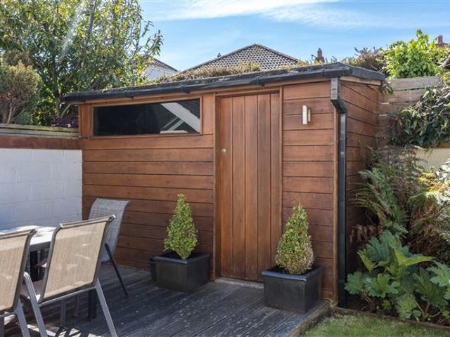 Detached House for sale in Bluebell, North Tipperary