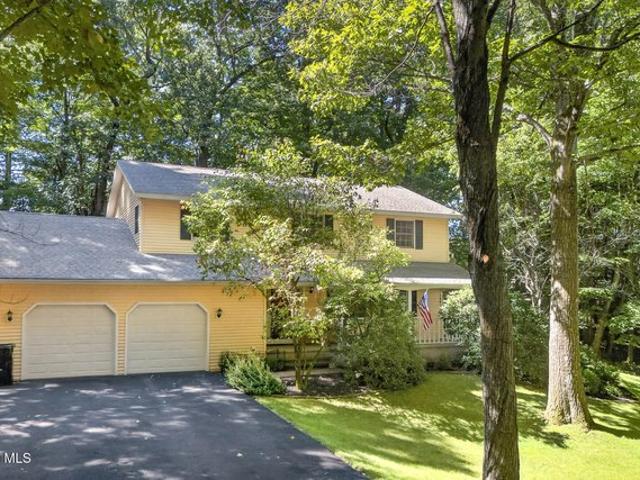 House for sale in Averill Park, Town of Sand Lake