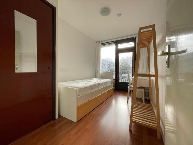 Kamer te huur in Nieuw-West, Amsterdam