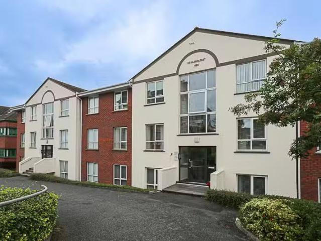 House for sale in Tuam, Connacht