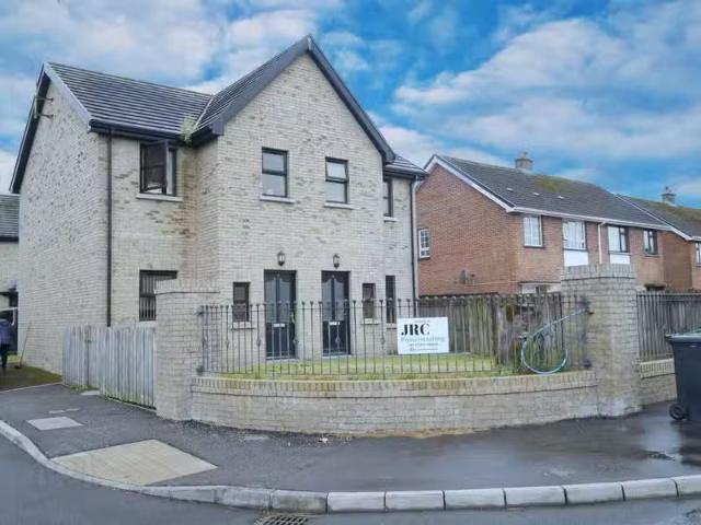 House for sale in Corry, Connacht