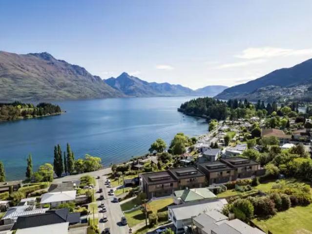 House for sale in Otakou
