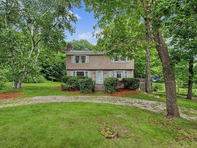 House for sale in New Hampshire