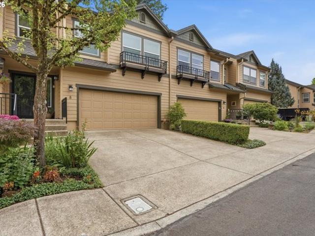 Townhouse for sale in Oregonia
