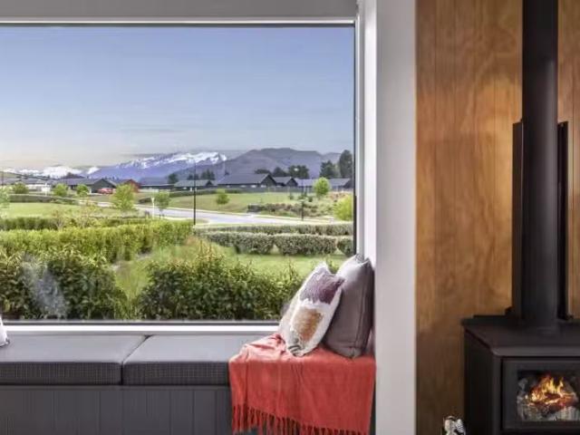 House for sale in Otakou