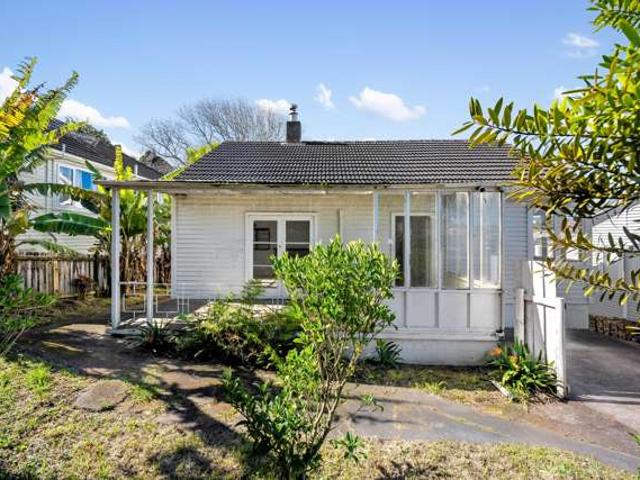 House for sale in Onehunga, Oroua County