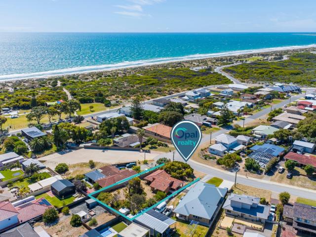 House for sale in Golden Bay, Western Australia