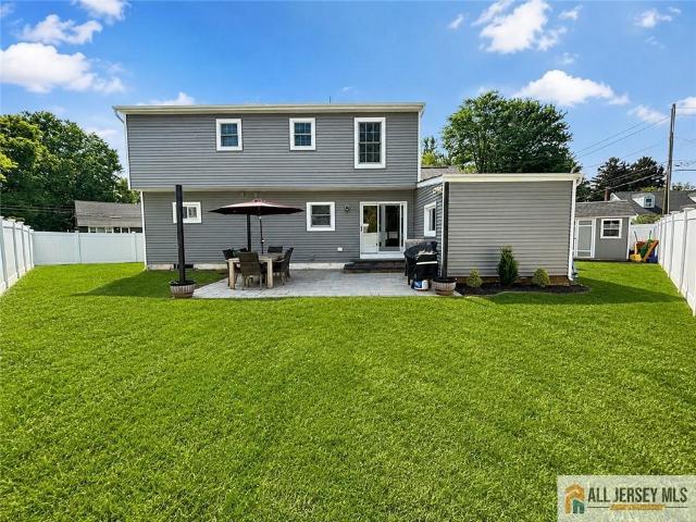 House for sale in Avenel, New Jersey