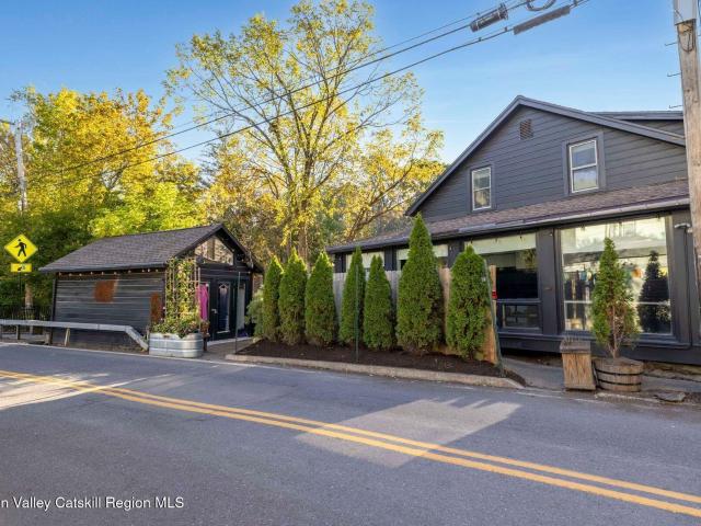 Property for sale in Bearsville, New York