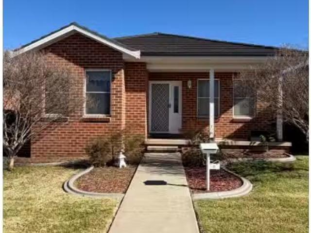 House for rent in Hillvue, Tamworth