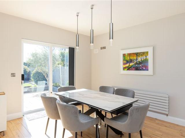 Detached House for sale in Loch Garman, North Tipperary