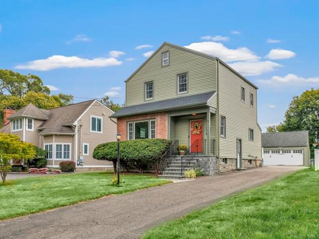 House for sale in Trumbull, Connecticut