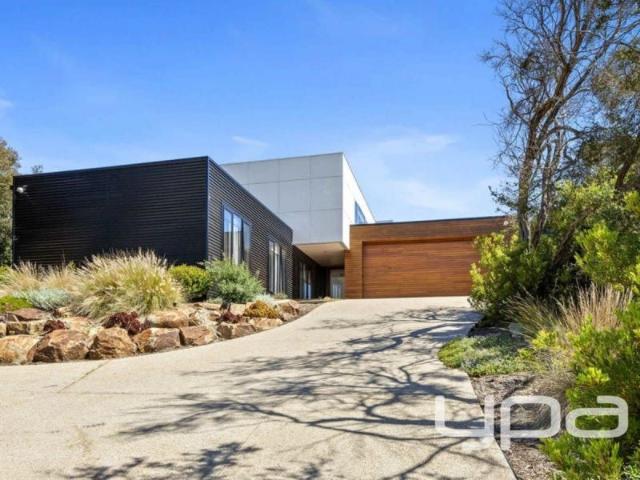 House for rent in St Andrews Beach, Melbourne