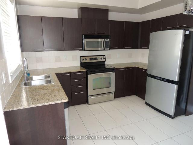 Condo for rent in York, Ontario