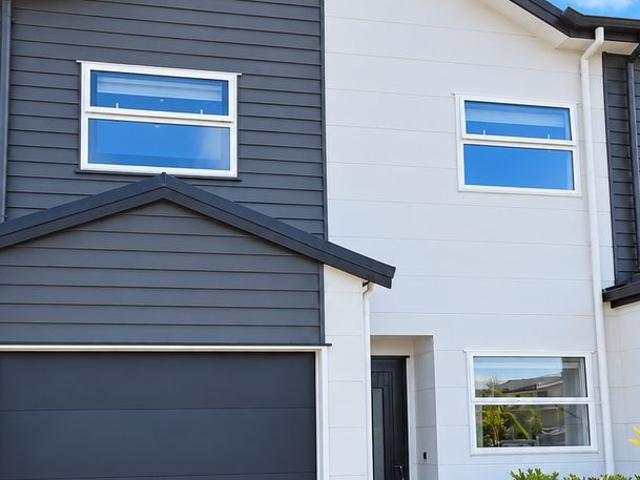 Apartment for rent in Papakaio, Wellington