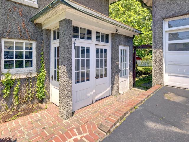 House for sale in Johnstown, New York