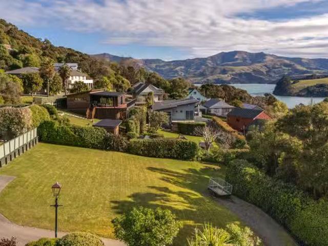 House for sale in Little Akaloa, Canterbury