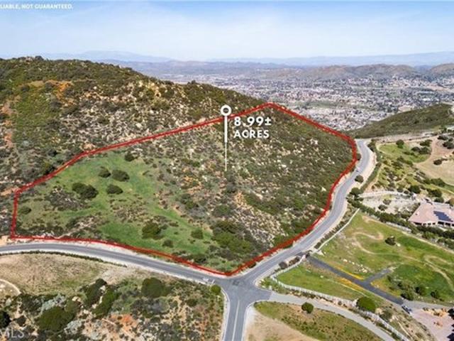 Land for sale in Murrieta, California