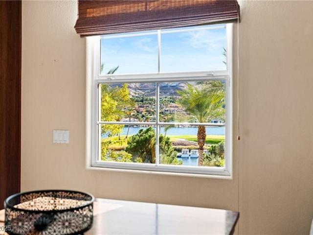 Townhouse for sale in Henderson, Nevada