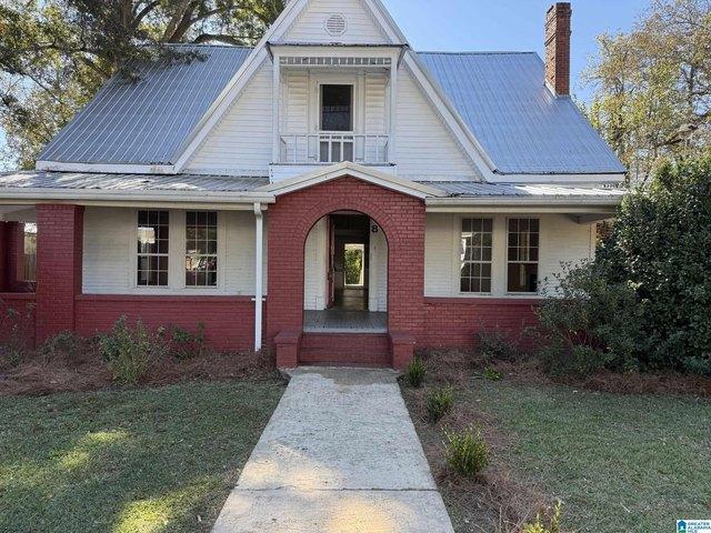 House for sale in Clayton, Alabama