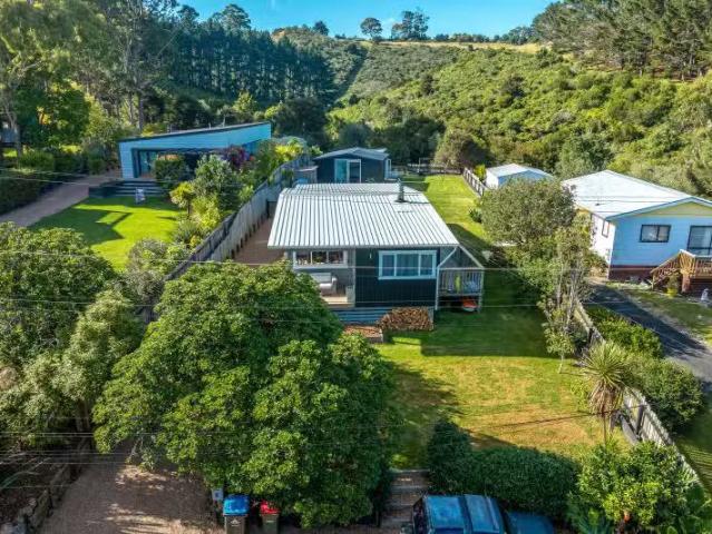 House for sale in Auckland, Oroua County