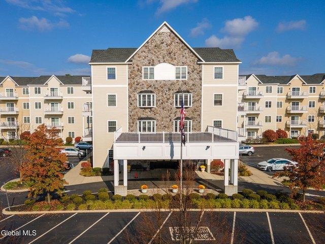 Condo for sale in Saratoga, New York