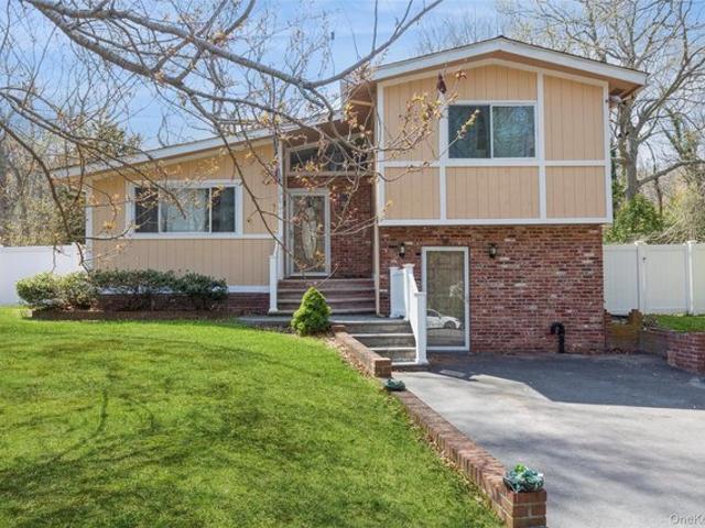 House for sale in Centereach, New York