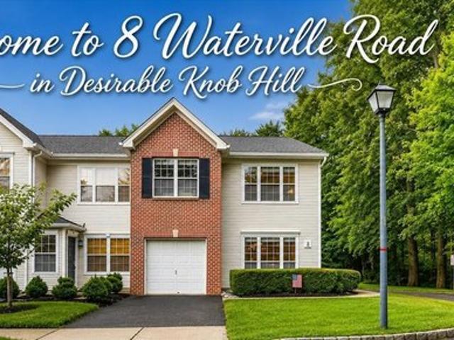 Townhouse for sale in Knob Hill, Manalapan Township