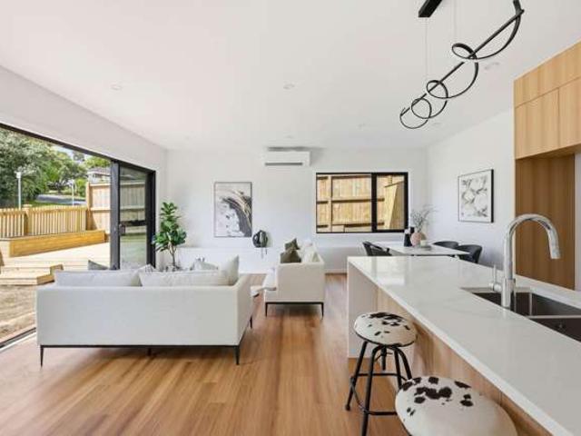 House for sale in Whangaparaoa