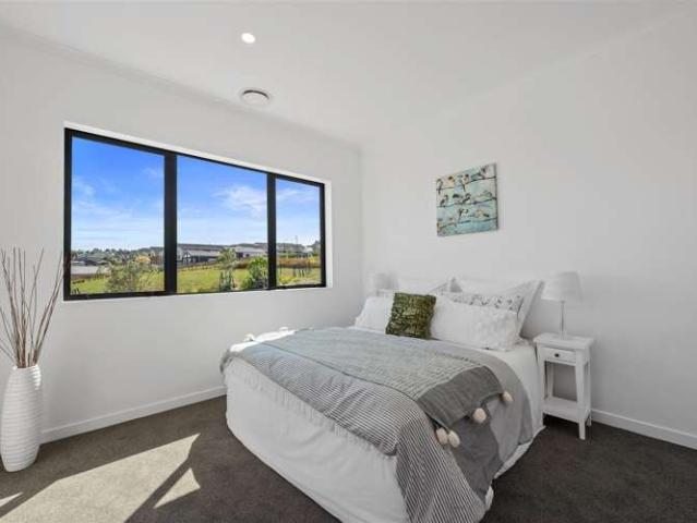 House for sale in Whangaparaoa