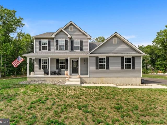House for sale in Elmer, New Jersey