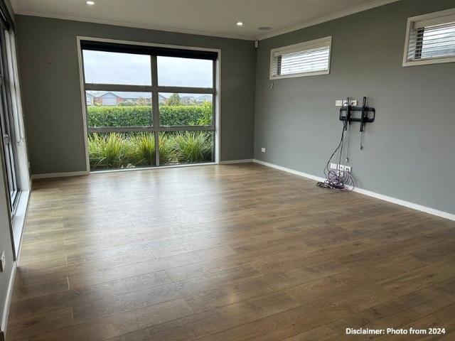 House for rent in Chaslands, Canterbury