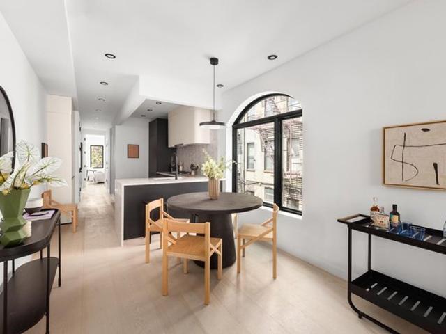 Condo for sale in Arverne, New York