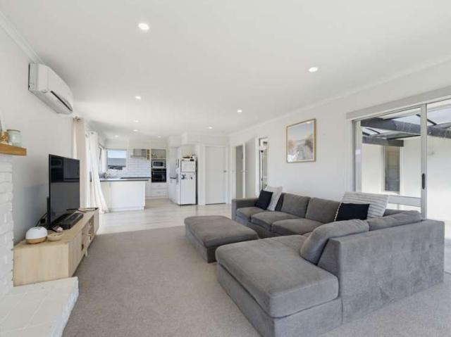 House for sale in Hakatere, Canterbury