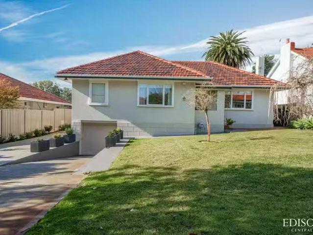 House for rent in Menora, Western Australia