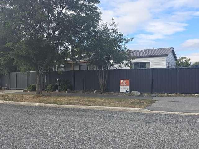 House for sale in Otakou