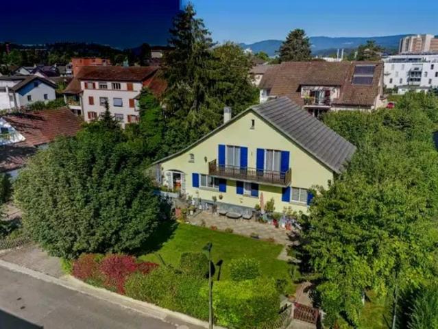 Einfamilienhaus kaufen in Suhr, Aargau