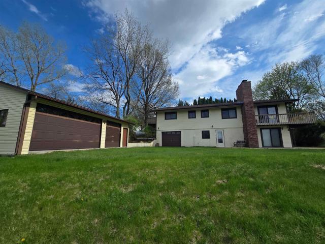 House for sale in Illinois