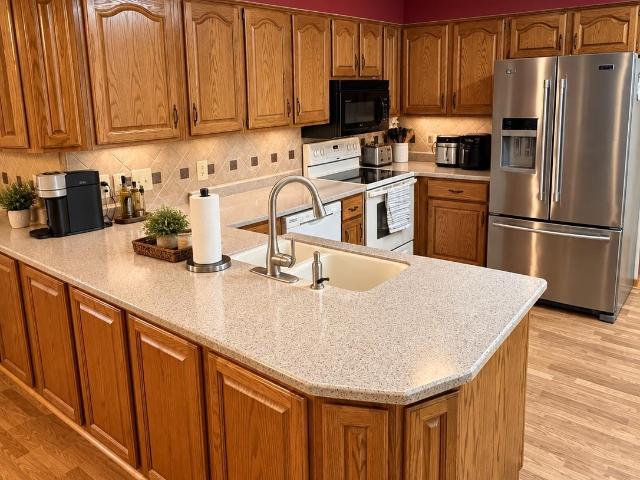 House for sale in Apple River, Illinois