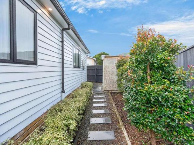 House for sale in Days Bay, Wellington