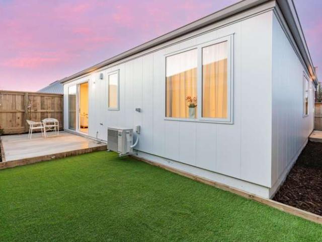 House for sale in Otakou