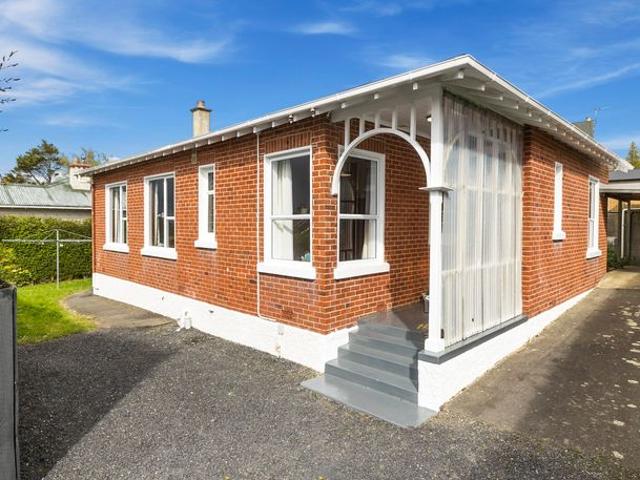 House for rent in Otakou