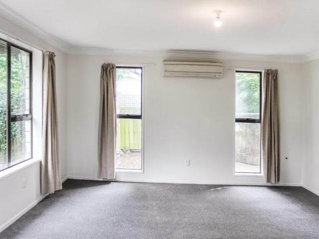 House for rent in Oaklands, Christchurch