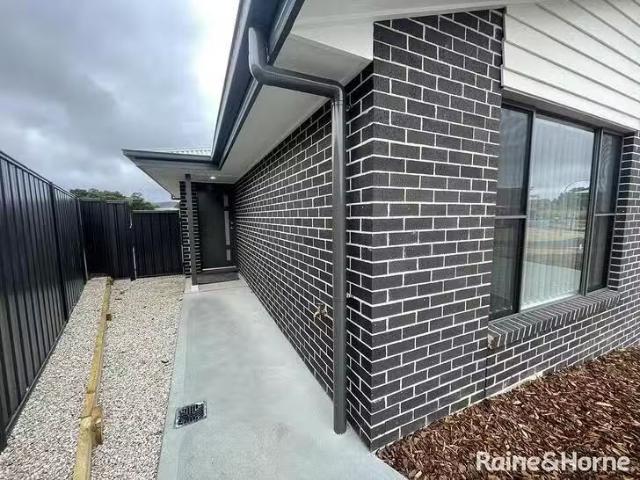 House for rent in Goulburn